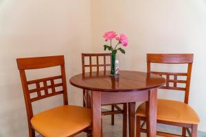 Kosmos Hotel St2 in Agios Stefanos