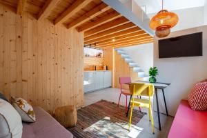 Kleines House in Porto - Mezzanine Boavista