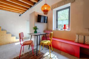 Kleines House in Porto - Mezzanine Boavista