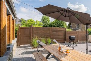 Gîte BelAir avec Spa de nage extérieur