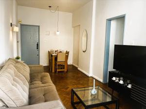 Almir Novo · Copacabana: 2 quartos e vista mar