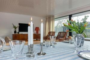 Architect-Designed House With Views Near Hornbæk