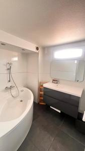 3 Chambres au coeur de Cannes terrasse sud