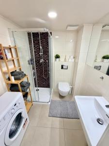 Cozy museum view studio 104