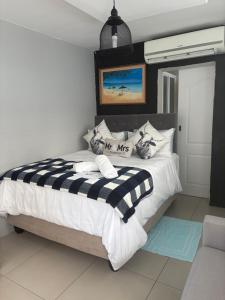 Home Away From Home 6 minutes away from beach