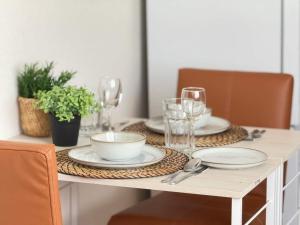 A Smart Osaka Base for City Explorers