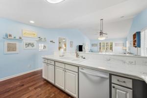 35D True Blue on 10th Hole condo by Peace Vacations