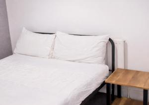 Matchday Mile House - sleeps 8