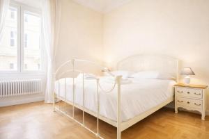 Elegantis Milos Suite Apartment - Your Chic Retreat in Central Rome