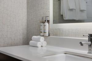 Holiday Inn Express Windsor Waterfront by IHG