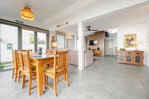 Piedanlo Trou aux Biches, Beach house