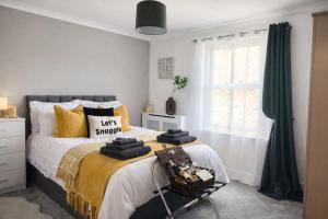 Centrally Located a Home from Home - Free Parking