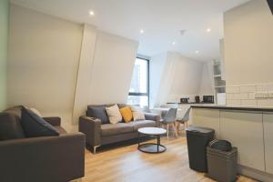 Four Bedroom Flat in the City Centre