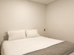 NOK Fancy 3BR Balcony in Laureles Medellin