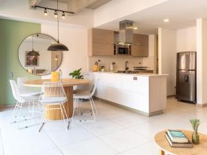 NOK Fancy 3BR Balcony in Laureles Medellin