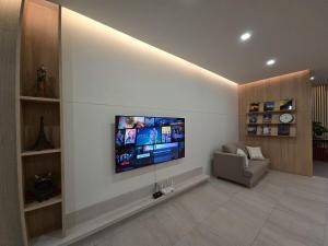 Newly Renovated 3BR Home in Central Bangkok