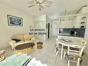 Studio Corse Azur pieds dans leau Ajaccio