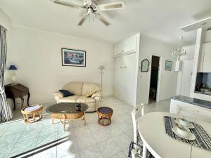 Studio Corse Azur pieds dans leau Ajaccio