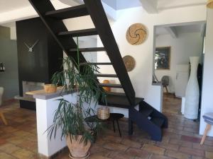 VILLA 5 CHAMBRES AVEC PISCINE PRIVéE