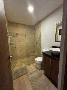 Vistas al rio con club de playa y garage