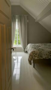 Charming School House From 1926 In Gunnarskog