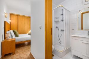 Bright 3BDR Vilamoura Retreat Flat by LovelyStay