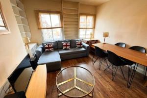 Spacious and bright flat in Stockwell