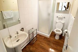 Spacious and bright flat in Stockwell