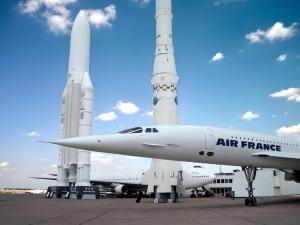 Le Fleury appartement moderne 2 chambres, à côté du salon du Bourget