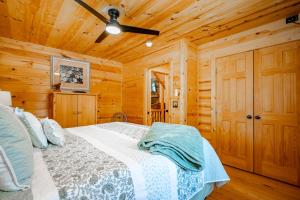 Whitewater Lodge by Railey Vacations