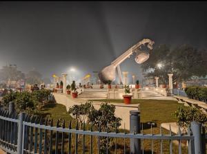 AANANDA KUTIR PALACE-800 meter from SHREE RAM TEMPLE