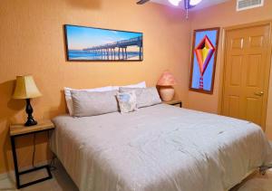 Sonoran Spa 405n modern 1-bedroom