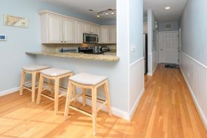 Ocean Quarters A - River To Sea