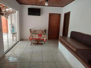 0016.00 Casa Maranduba S Quina 2 Dorm 10 Pess Pisc