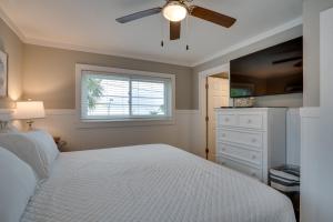 Steps To Beach - Seagrass Sunsets by SeaBreeze Vacation