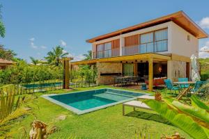 PF134 Casa Alto Padrão 4 Quartos 400M da praia!