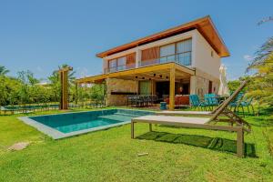 PF134 Casa Alto Padrão 4 Quartos 400M da praia!