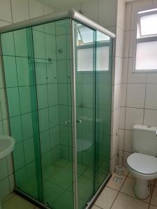 Apartamento simples e central