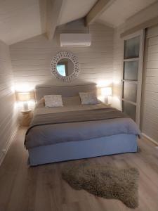 Chalet cosy avec terrasse & hamac, calme, proche plage, parking