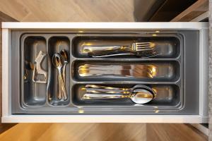 1806-Studio Chic e moderno no Grand Vitrali