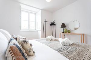 Boutique duplex in Chiado with epic Rossio view