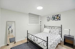 Luxury brand new 1 Bedroom Townhome