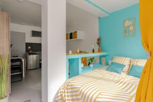 Le Petit Cocoon - Calme - Parking -Tram - Terrasse - Lyon - OL - Eurexpo