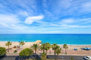 Beautiful beachfront apartment