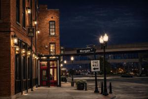 Brick & Bed, Luxury Riverfront Lofts, 202