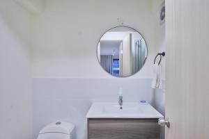 Larco Prime Suites - Pool, Gym & Coworking