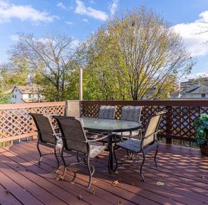 Private, Cozy Studio in Downtown Stamford, CT