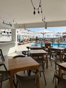 Apartamento nuevo en San Bartolo con vista al mar