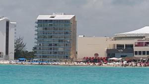Salvia Beach Front Condo in Cancuns Hotel Zone