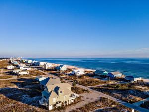 Ellie Fish 1 - Beach Views - 4 BRs - Sleeps 12 - Prickett Properties